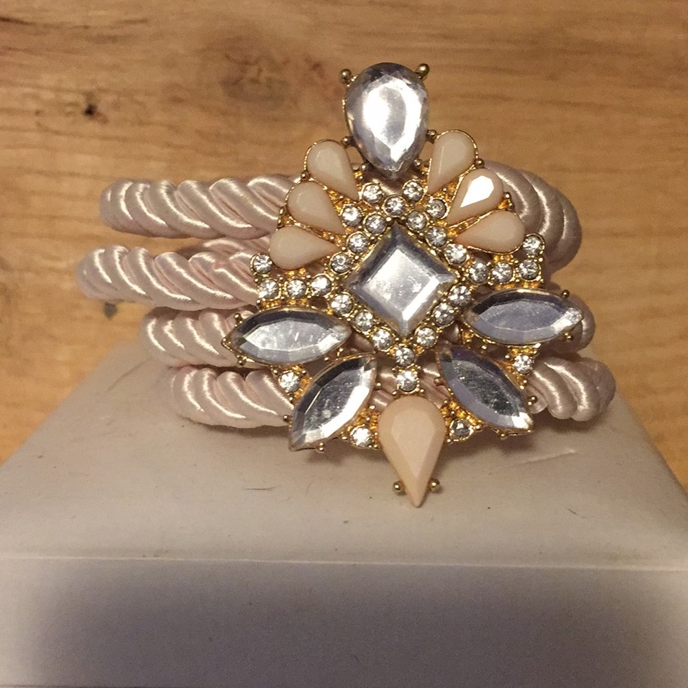 Gorgeous blush statement bracelet